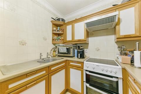 undefined, Kathleen Godfree Court, Wimbledon SW19
