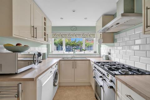 4 Forstal Close, Bromley, BR2 0XR