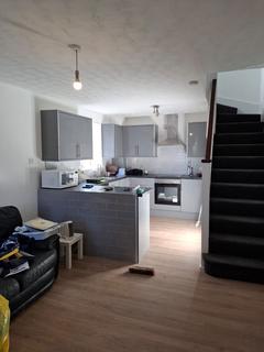 3 Meadow View, Staines, TW19 6BH