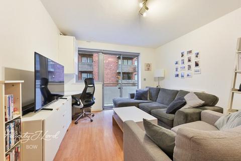 2 bedroom flat for sale, Violet Road, Bow, E3