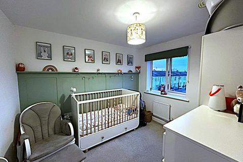 16 Beasley Close, Queenborough, ME11 5BF