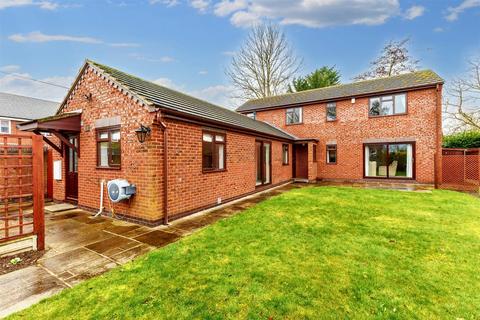 4 bedroom house for sale, Manor Farm Lane, Pinvin, Pershore WR10