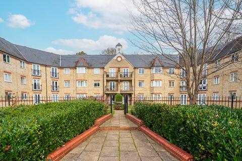 2 bedroom apartment for sale, Norbury Avenue, Watford, Hertfordshire, WD24