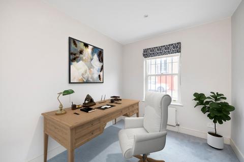 2 bedroom house for sale, Bristol Mews, London