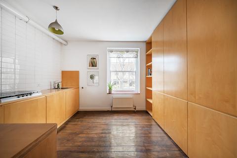 57 Parkside, London, SE3 7QF