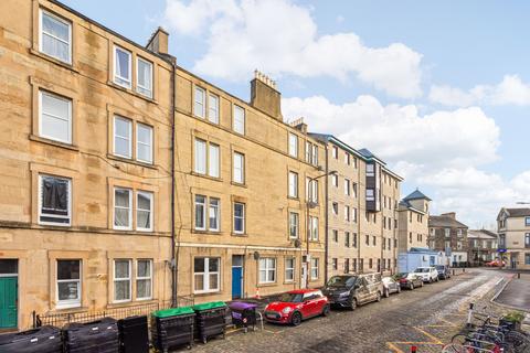 1 bedroom ground floor flat for sale, 7 (PF2), Cathcart Place, Edinburgh, EH11 2HD