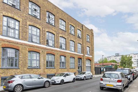 2 bedroom flat to rent, Dod Street, London E14