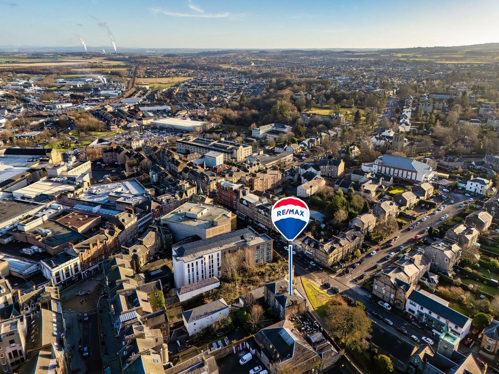 Excellent Local Amenities