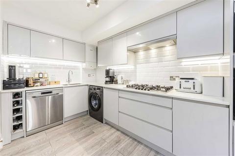 2 bedroom flat for sale, Tower Bridge Road, London SE1