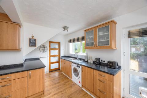 6 Reney Crescent, Sheffield, S8 7FS