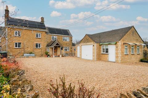undefined, High Street, Milton-Under-Wychwood, OX7
