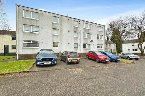 2 bedroom flat to rent, Regent Place, Clydebank G81