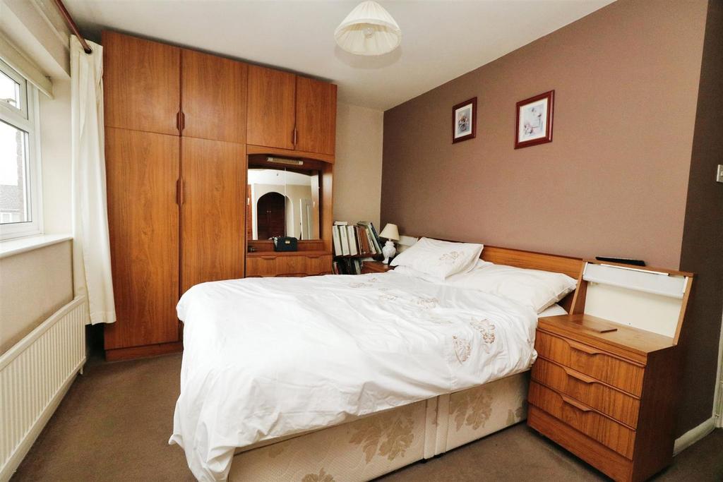 Front bedroom