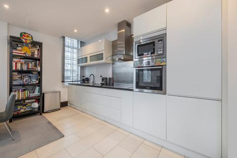 2 bedroom flat for sale, Carthusian Street, Clerkenwell, London