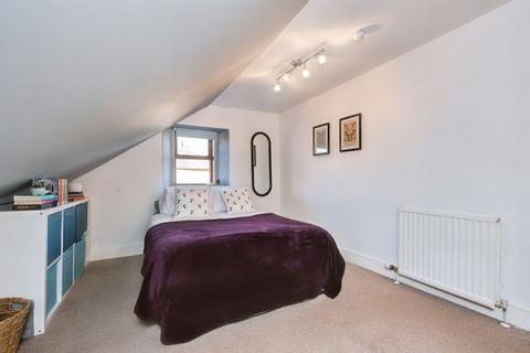 4 Castle Street, Newtyle, Blairgowrie, PH12 8TX