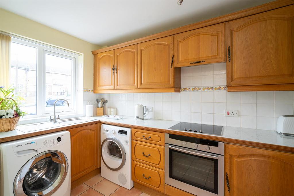 36 Milholme Green 2.jpg