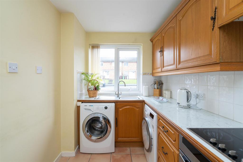 36 Milholme Green 3.jpg