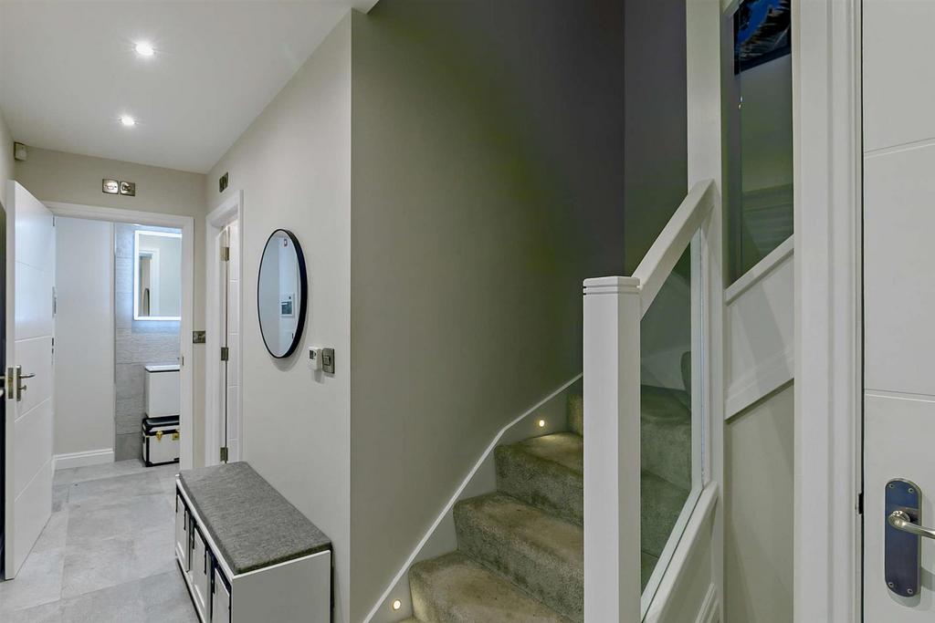 8635539-interior16-800.jpg