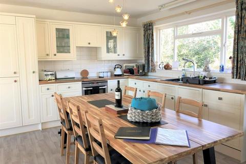 4 bedroom detached house for sale, Steephill Road, Ventnor, Isle of Wight