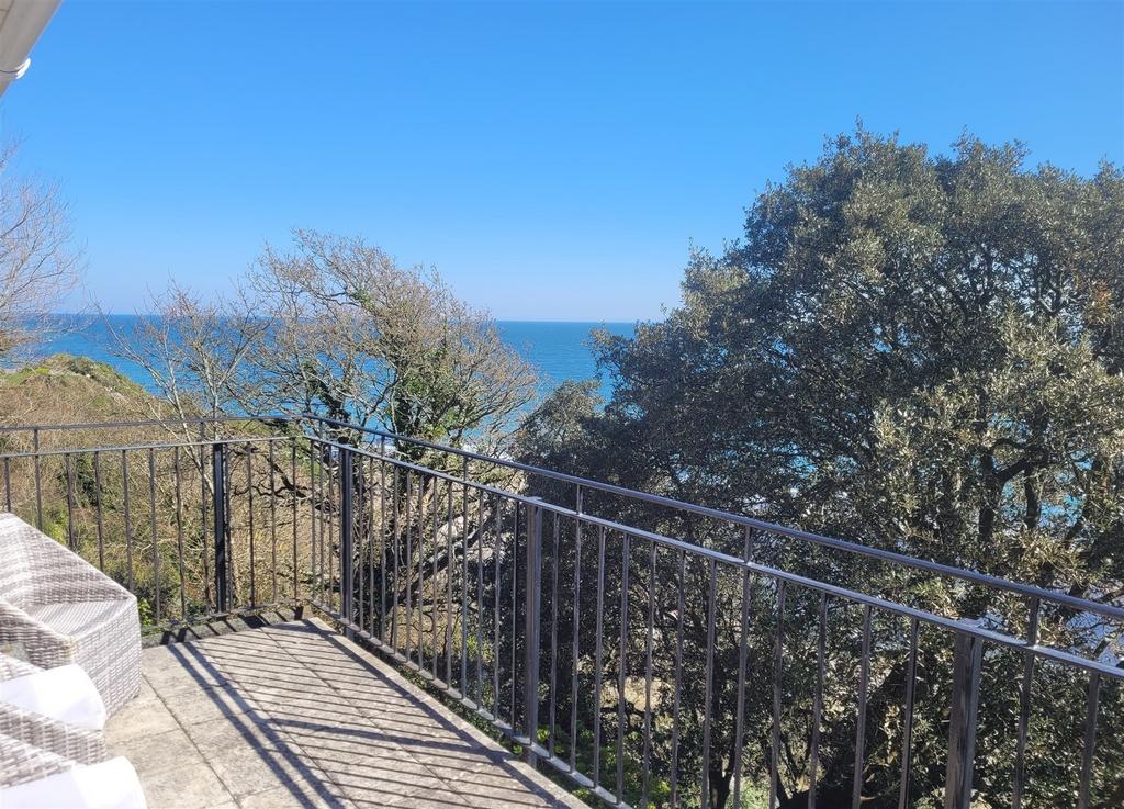 Balcony*