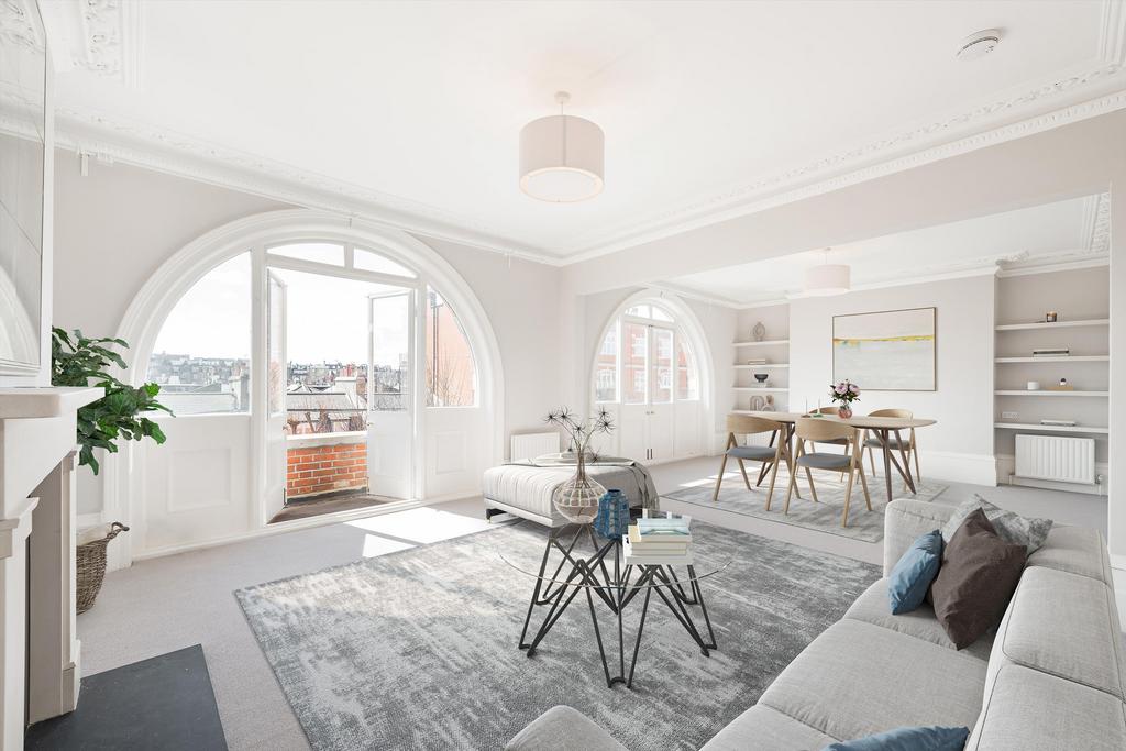 Abingdon Villas, London, W8 3 bed flat - £8,450 pcm (£1,950 pw)