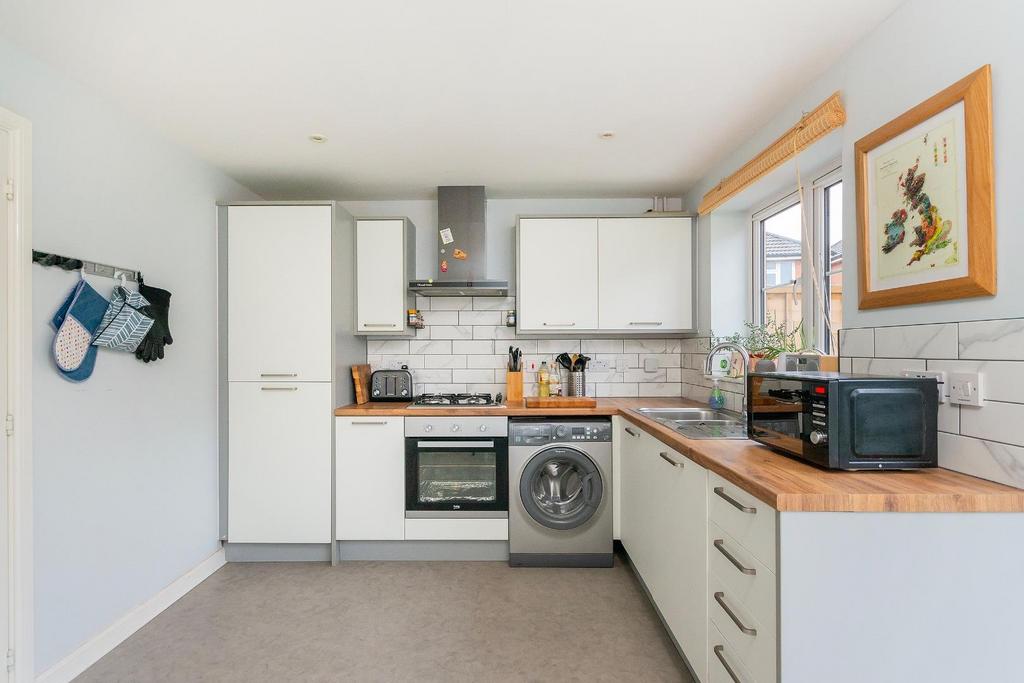 0 T3 RAN - Kitchen B.jpg