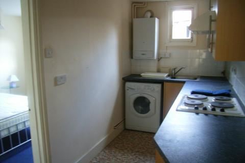 1 bedroom apartment to rent, Norwood Road, Reading, Berkshire, RG1