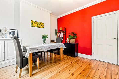 2 bedroom terraced house for sale, Montague Road, Clarendon Park