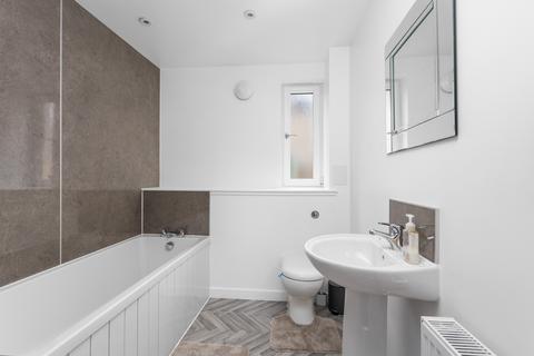 16 Dryden Terrace, Loanhead, EH20 9JN