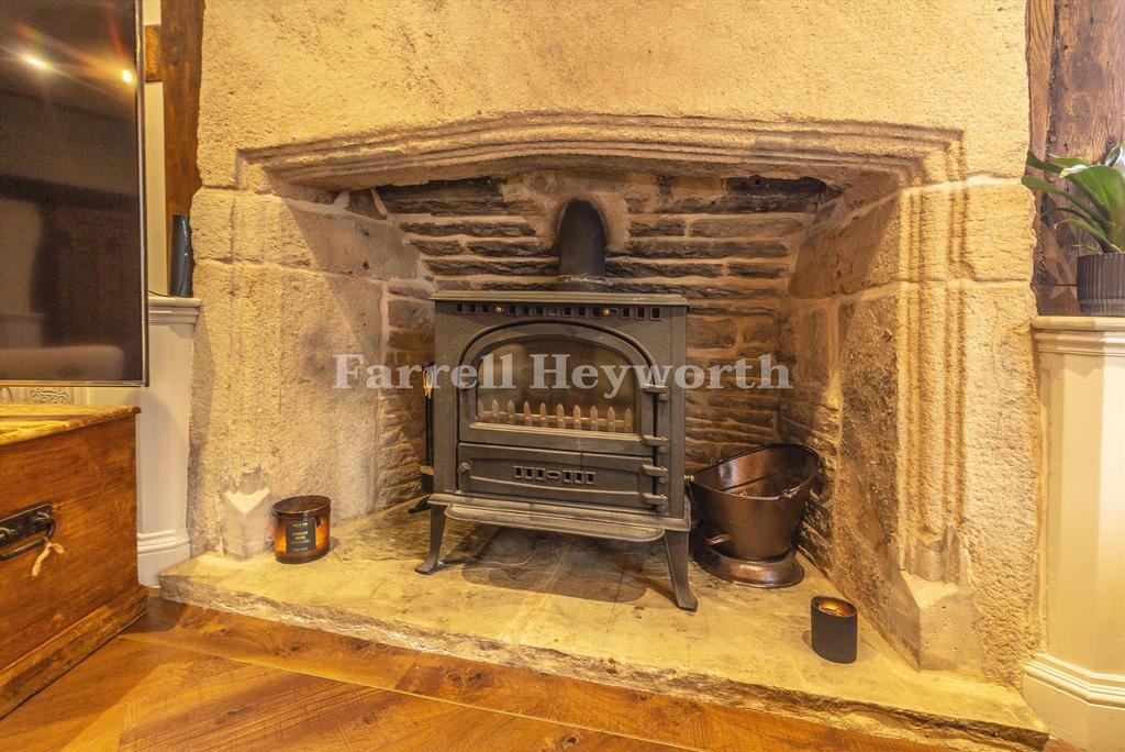 Lounge Fireplace
