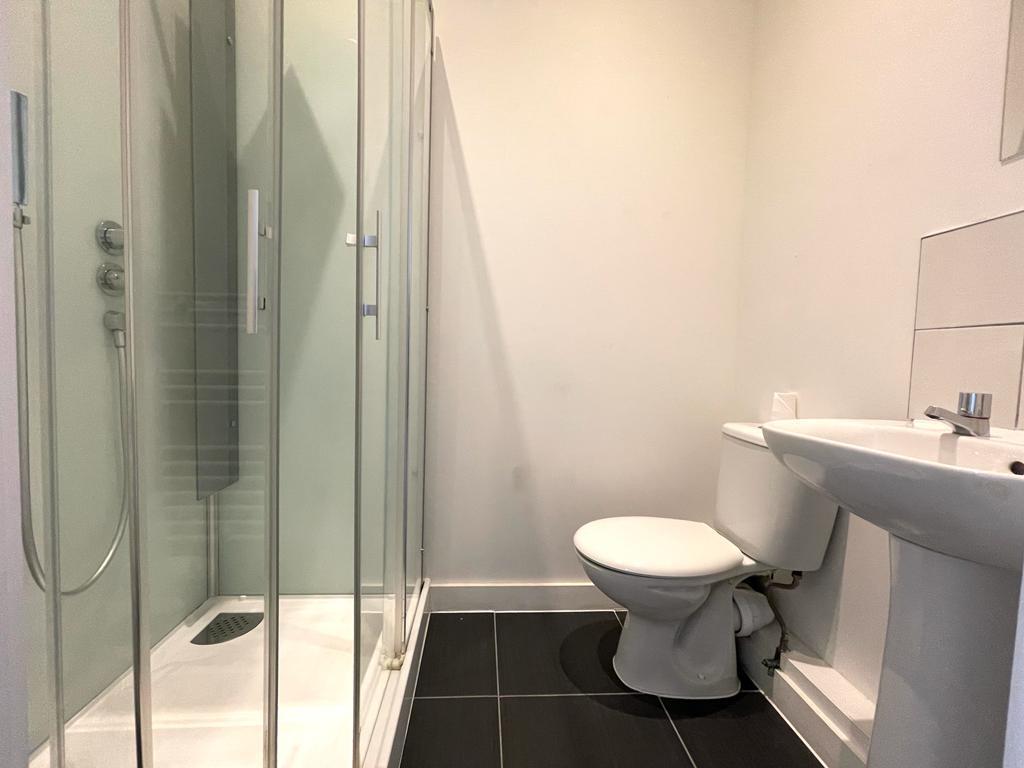 Ensuite.jpg