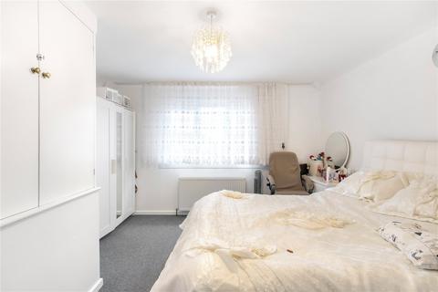 1 Acacia Avenue, London, N17 8LR
