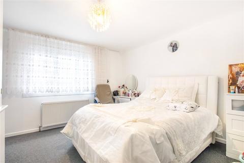 1 Acacia Avenue, London, N17 8LR