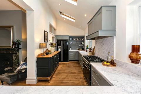 5 Ascot Road, Moseley, Birmingham, B13 9EN