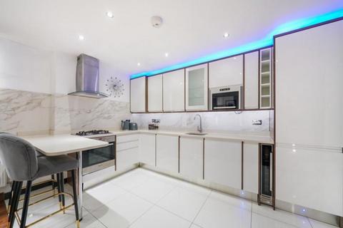 4 bedroom apartment to rent, Great Cumberland Place, London, W1H