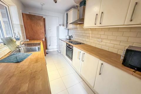 3 bedroom semi-detached house for sale, Slough SL3