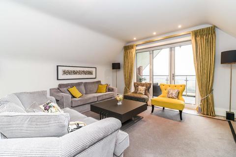 2 bedroom penthouse for sale, Penn Road, Beaconsfield, Buckinghamshire, HP9