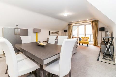 2 bedroom penthouse for sale, Penn Road, Beaconsfield, Buckinghamshire, HP9