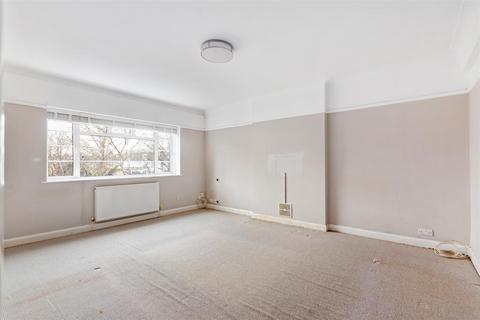 2 bedroom flat for sale, Bushey Road, Raynes Park SW20