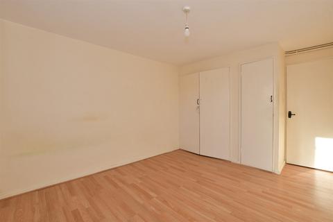 186 Tiptree Crescent, Ilford, IG5 0ST