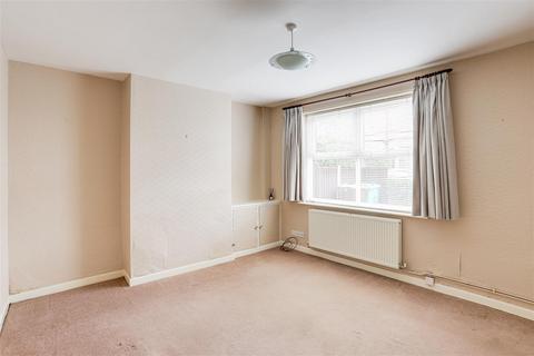 2 bedroom terraced house for sale, Hampstead Road, Nottingham NG3