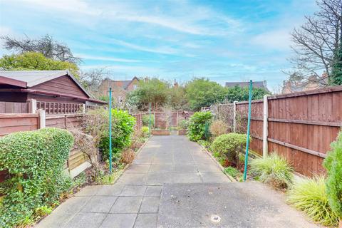 2 bedroom terraced house for sale, Hampstead Road, Nottingham NG3