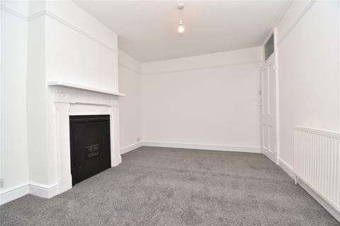 2 bedroom end of terrace house to rent, Barrington Road, Colchester, CO2