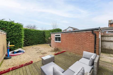 3 bedroom detached house for sale, Throstle Nest Close, Otley LS21