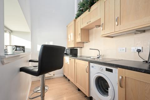 15 Academy Place, Bathgate, EH48 1AS