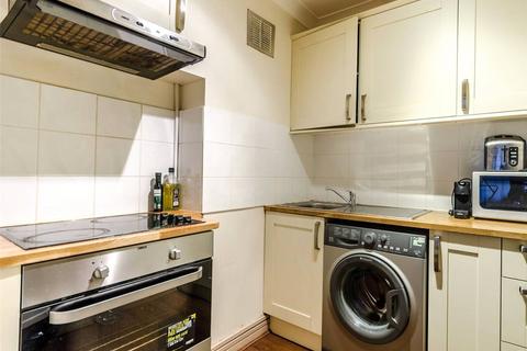 Studio for sale, Cromwell Road, London, SW5