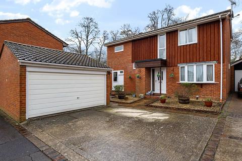 4 bedroom detached house for sale, Greenham Wood, Bracknell, Berkshire