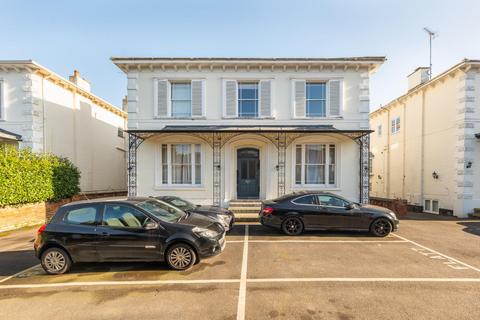 2 bedroom flat for sale, Kenilworth Road, Royal Leamington Spa