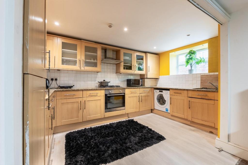 Kitchen-1.jpg