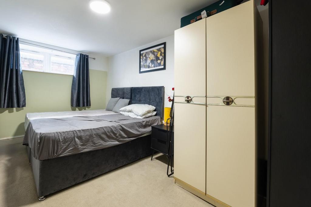 Bedrooms-2.jpg